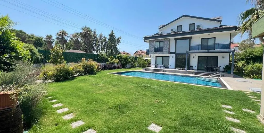 Property in Calis